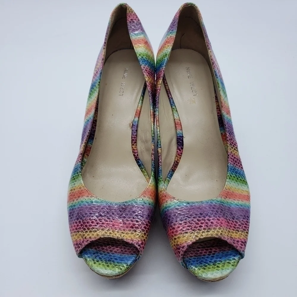 𝅺nine West women US 9 rainbow wedge heels Cheerful-30 open toe cork vegan PRIDE